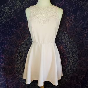 Charlotte Russe Light Pink Crochet Front & Criss-cross Back Dress Juniors L